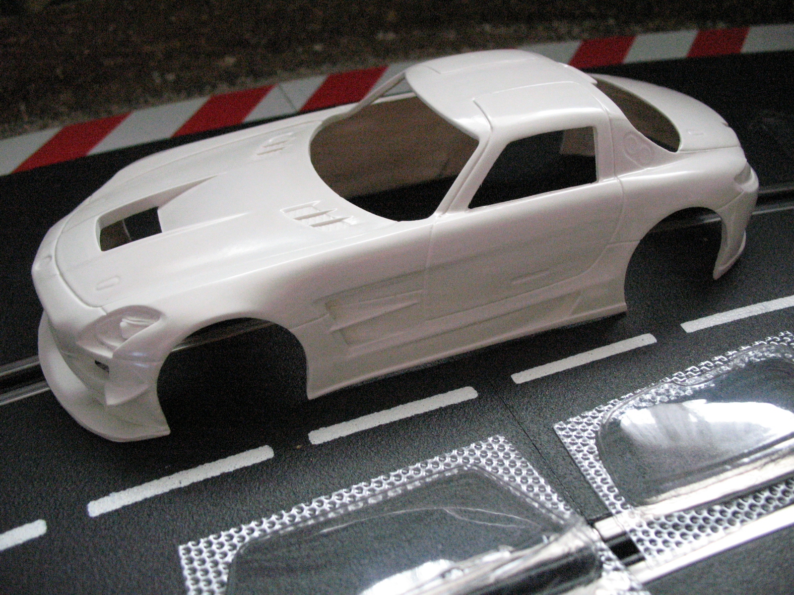 1:24 Mercedes Benz SLS GT3 Weißer GFK Kit,mit Anbauteilen 